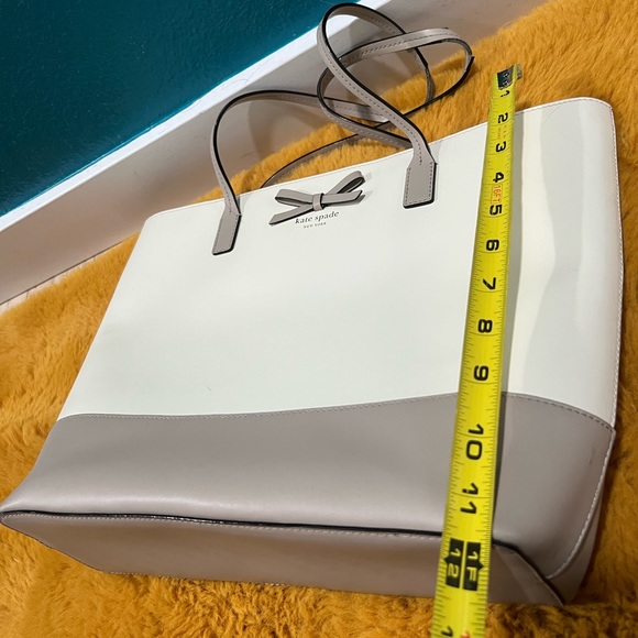 Kate Spade - Picture 2 of 9